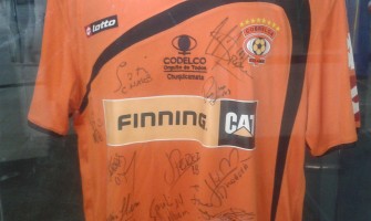 Socios del Desierto en el Museo de la Camiseta